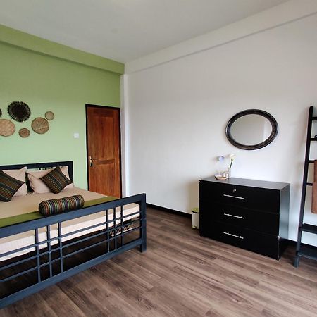 Villa Crosswinds Нувара Елия Екстериор снимка
