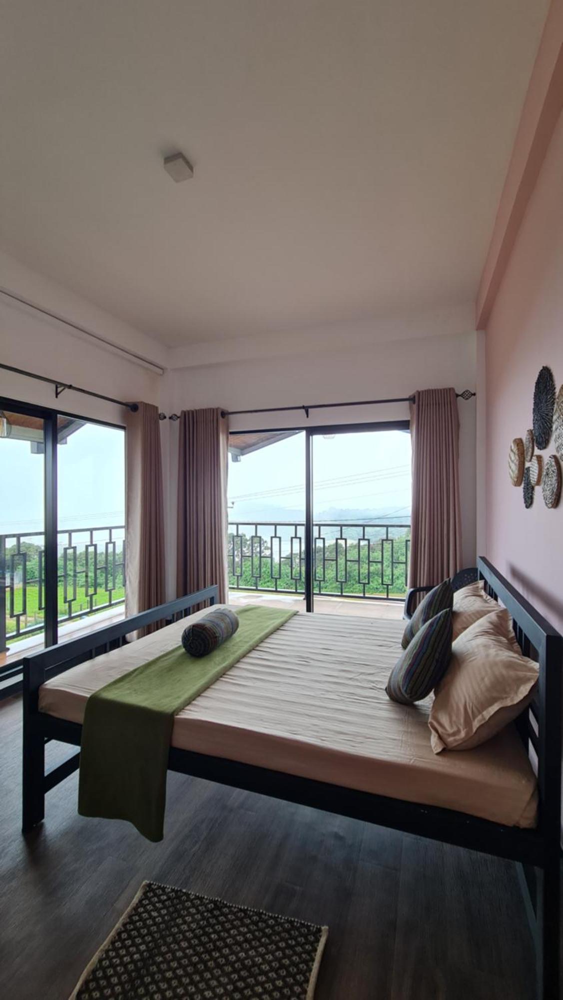 Villa Crosswinds Нувара Елия Екстериор снимка