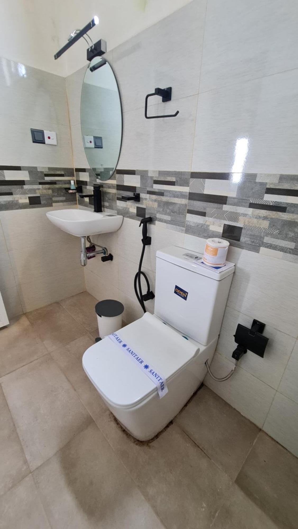 Villa Crosswinds Нувара Елия Екстериор снимка