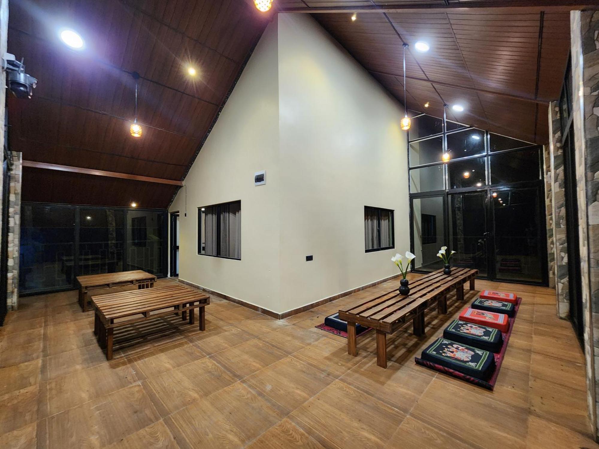 Villa Crosswinds Нувара Елия Екстериор снимка